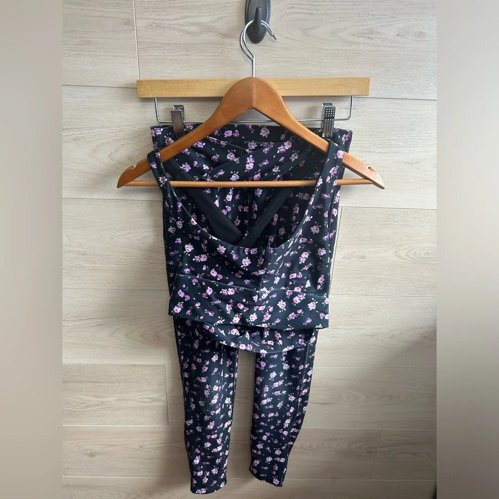 Betsy Johnson Floral Activewear Set, Size Small